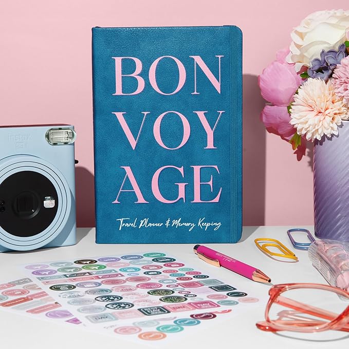 Travel Journal – Itinerary Planner Organizer & Traveling Memory Diary for Women and Men, Travel Log Book for 6 Trips with Packing Lists, Notes & Reflections, A5 Size (Undated)