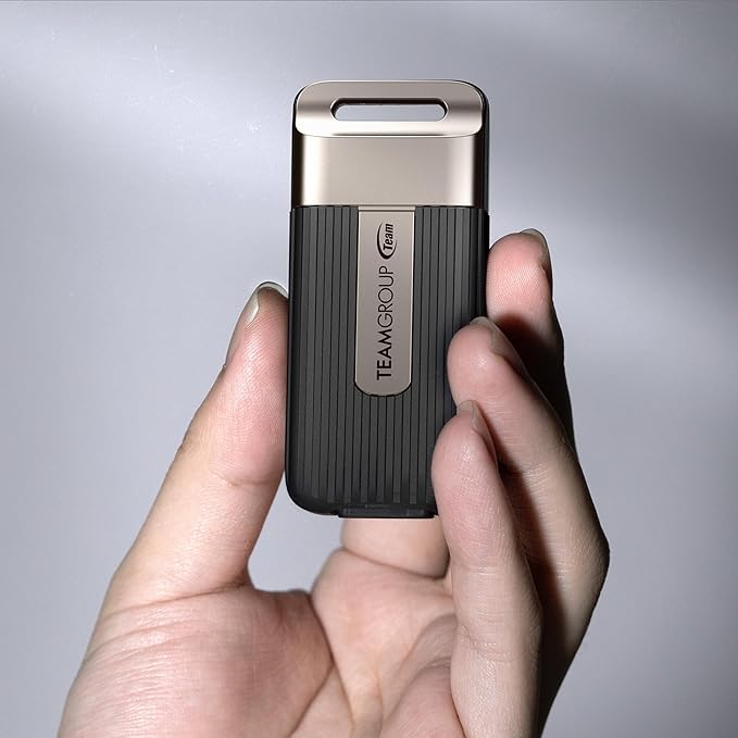 TEAMGROUP PD20 1TB Portable External Solid State Drive SSD Read up to 2000MB/s USB 3.2 Gen2x2 Type-C Waterproof Dustproof IP54 TPSEG5001T0C102